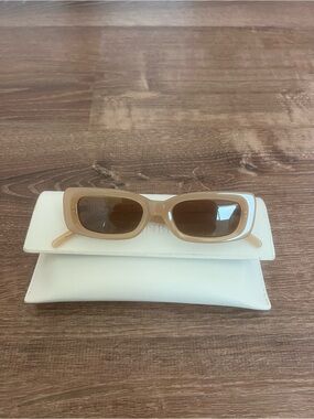 Banbé Beige Rectangular Women's Sunglasses